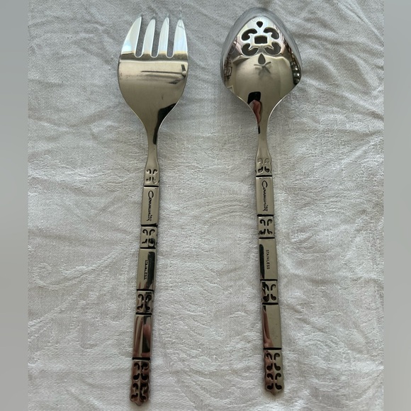 Oneida Community Madrid Serving Utensils Set of Fork & Spoon - Picture 2 of 3
